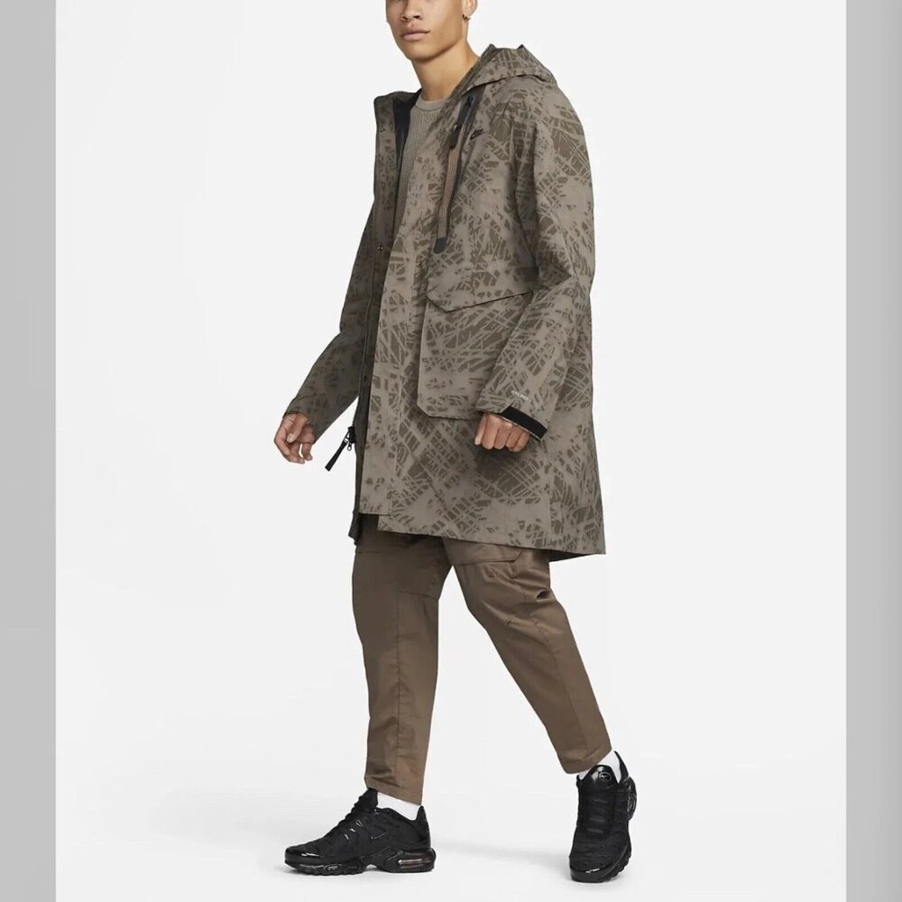 [L] NIKE SPORTSWEAR NSW STORM-FIT ADV Tech Pack Parka Jacket Ironstone Brown
